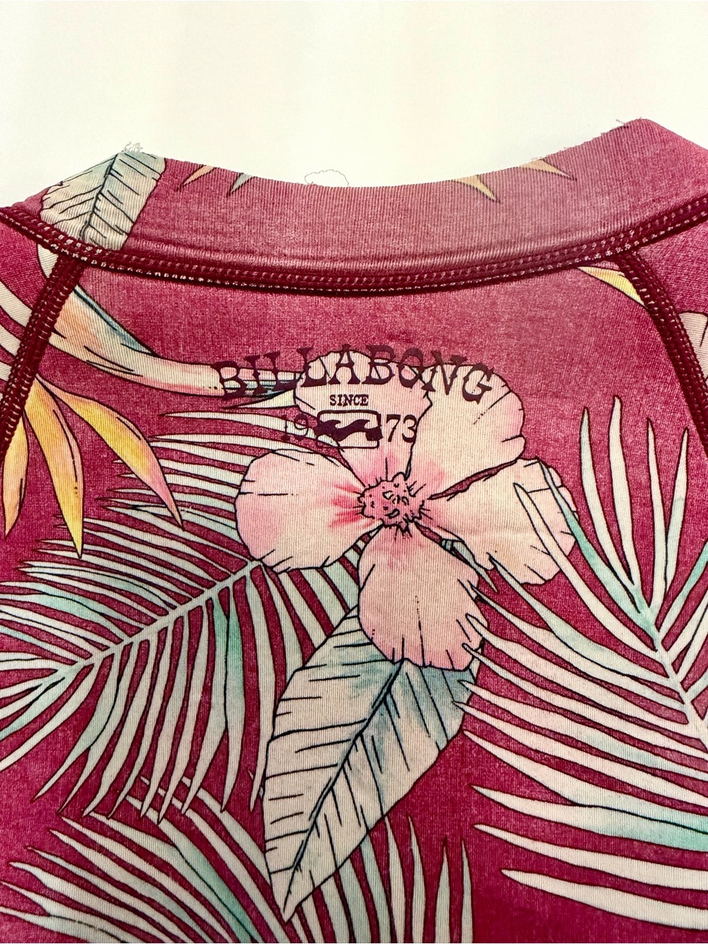 Billabong Surf Capsule Floral Long Sleeve Spring Suit Maroon Tropical Print - Picture 9 of 10